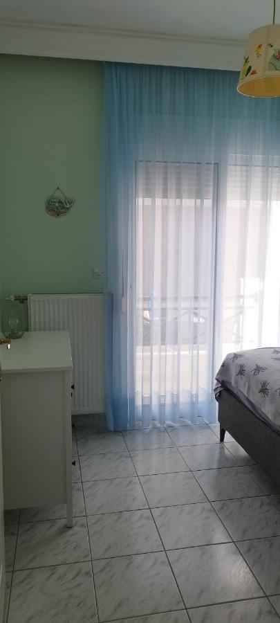 The Twelve In Iraklitsa Apartment Nea Iraklitsa Bagian luar foto